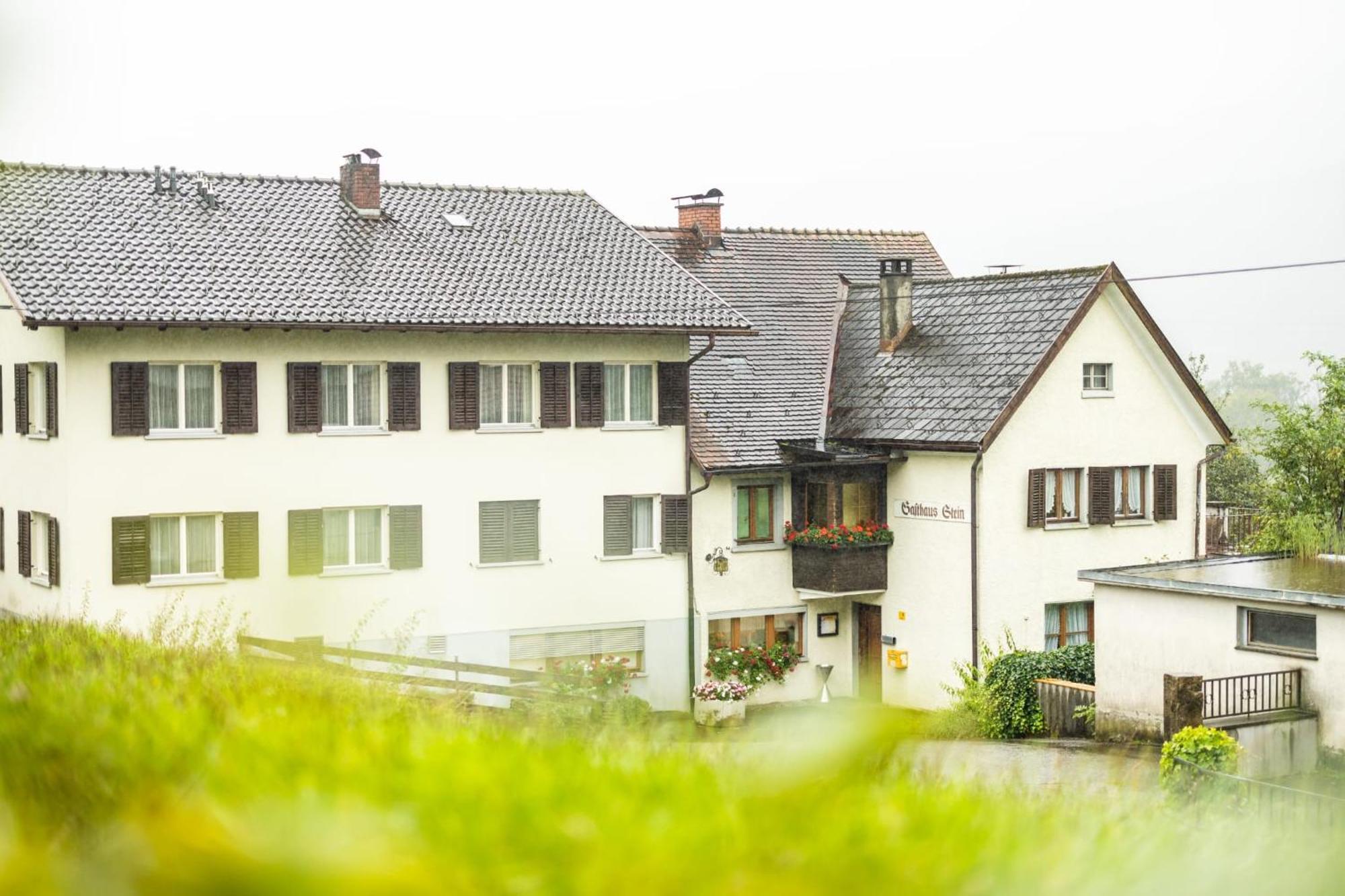 Pension Stein Göfis 外观 照片